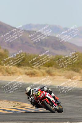media/Mar-21-2025-CVMA Friday Practice (Fri) [[30cd4fe323]]/3-Racer 2/Session 4 (Turn 10)/